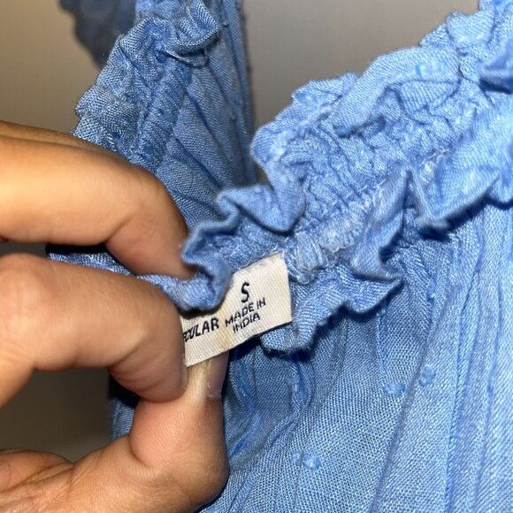 Hollister LightBlue Smocked Puff Sleeve Romper S Womens - Picture 5 of 9